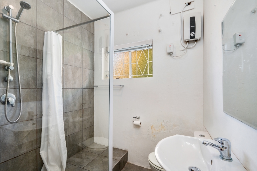 1 Bedroom Property for Sale in Oranjezicht Western Cape